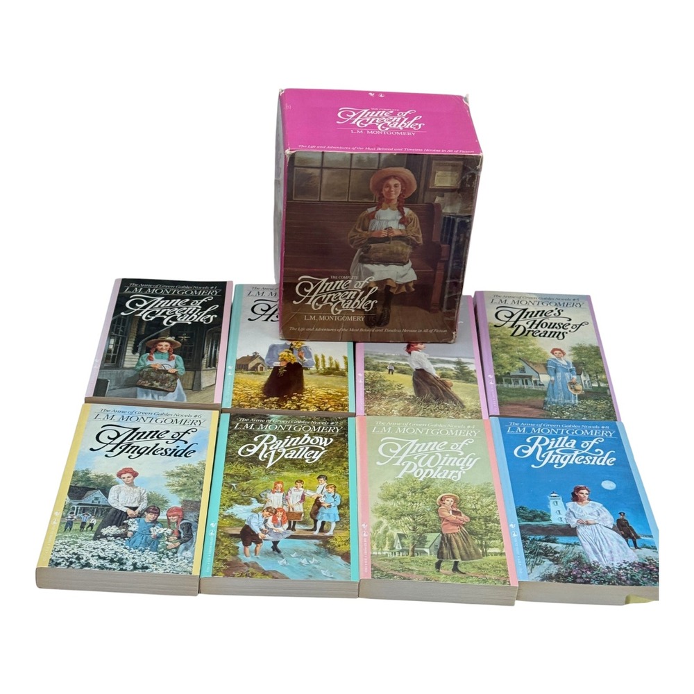 Bantam Anne of Green Gables Book Set 8  L.M. Montgomery Boxed Set 1987 Unread